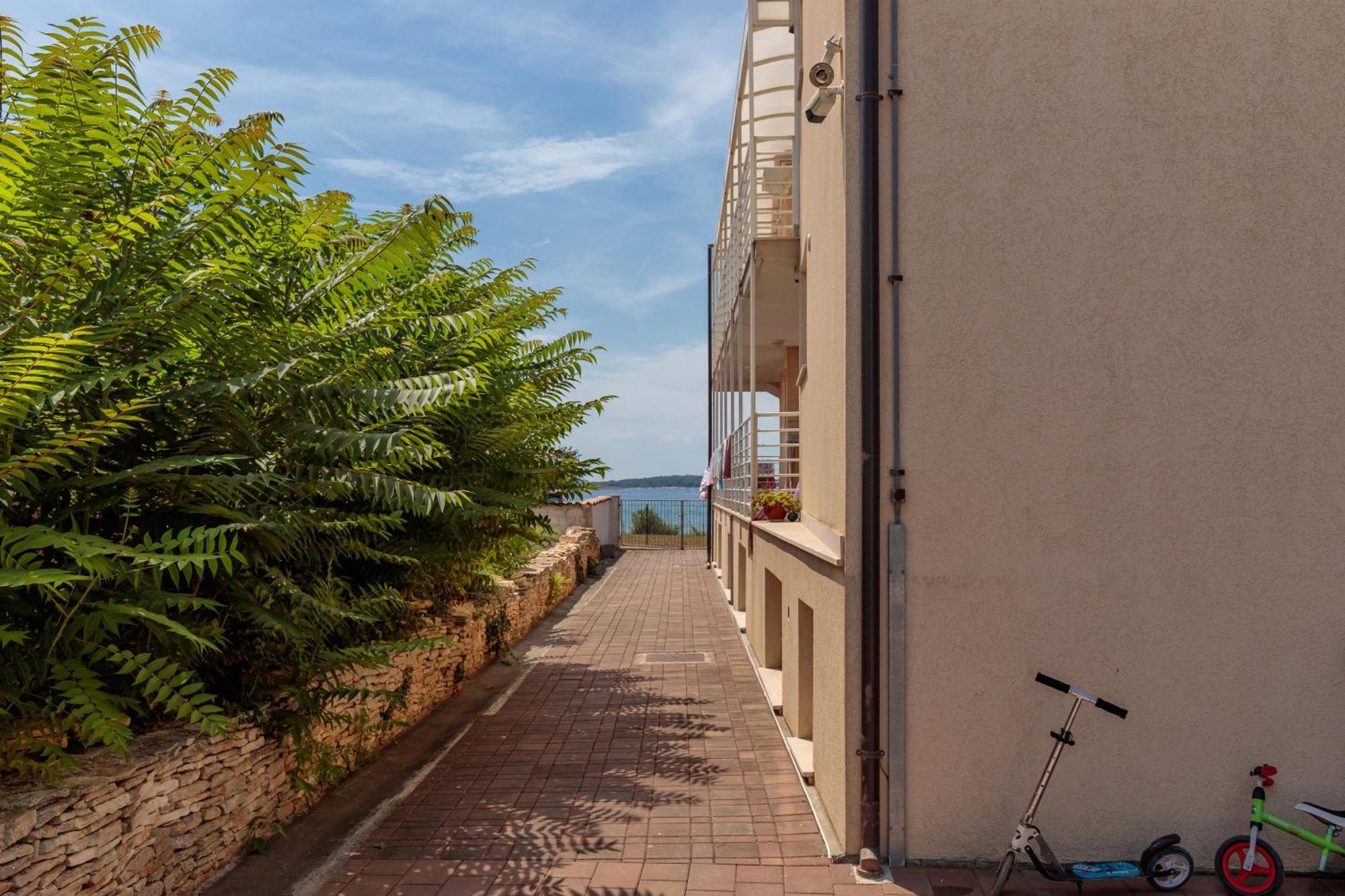 Apartments Elisabeth Медулин Екстериор снимка