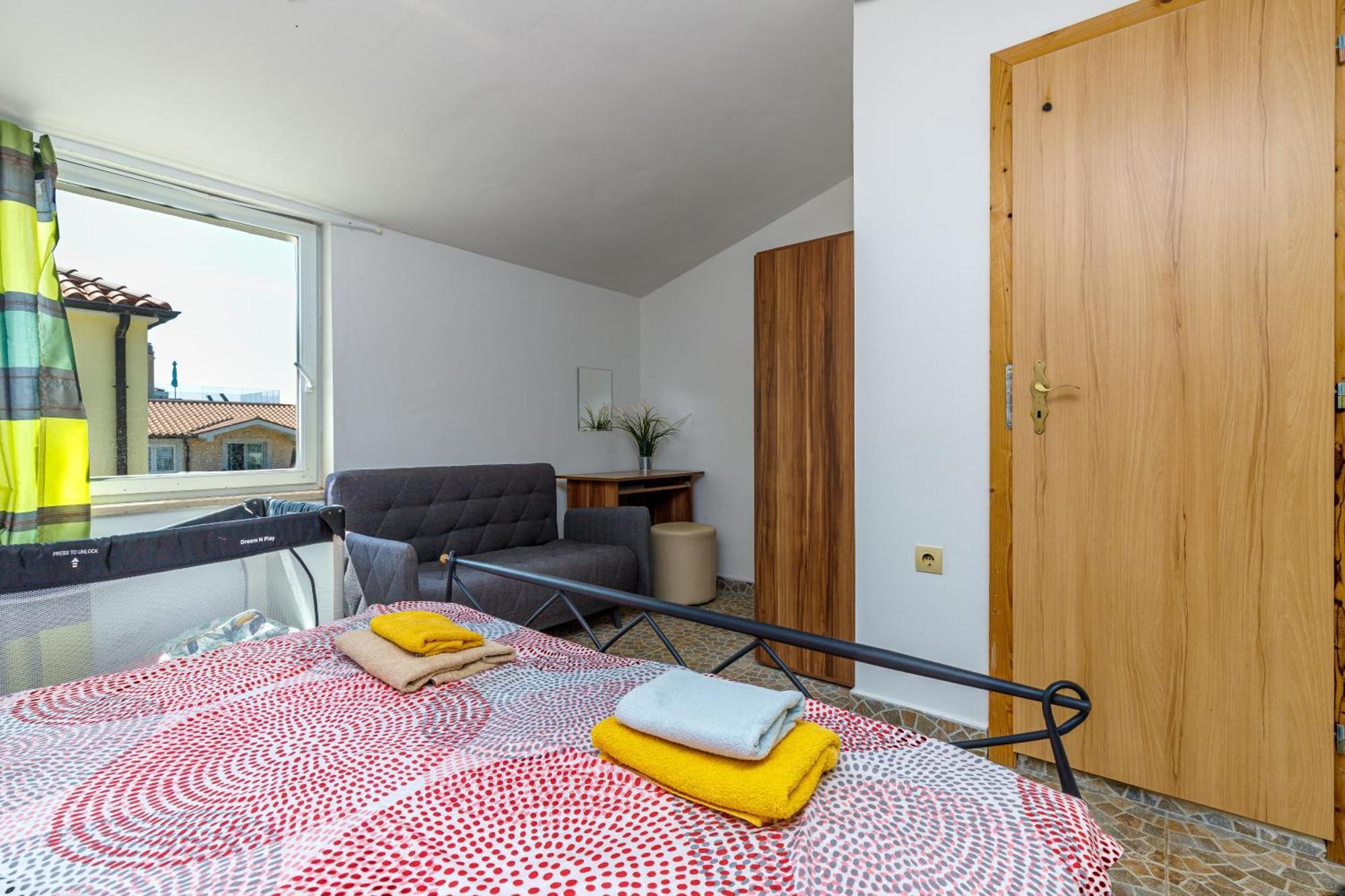 Apartments Elisabeth Медулин Екстериор снимка